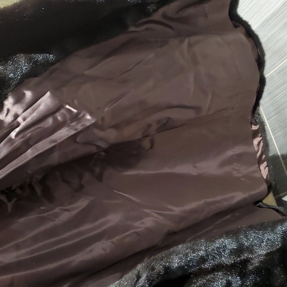 VINTAGE TISSAVEL OF FRANCE BROWN VEGAN FAUX FUR SHORT COAT FRENCH FRANCE MOBWIFR - Picture 4 of 11